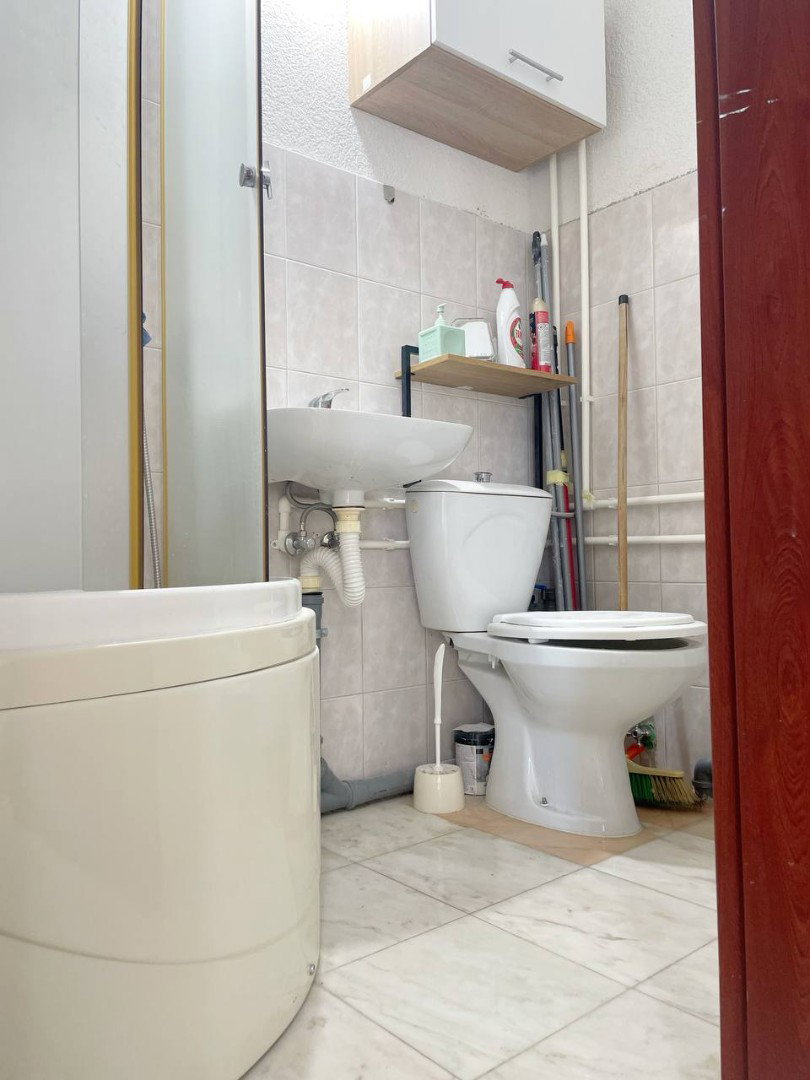 8be70226-4403-4886-bd75-0208818e38c1.jpg