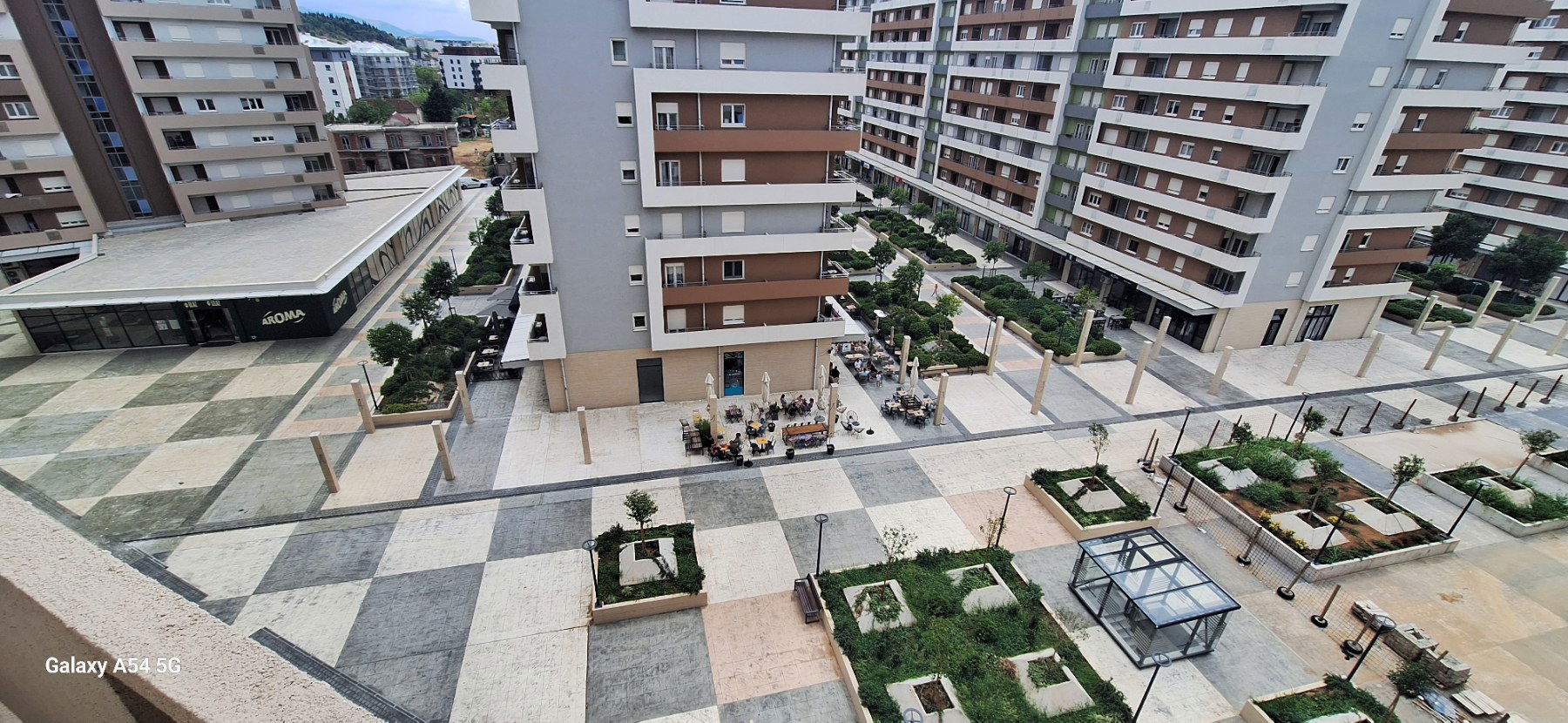 8bed6cef-fd6b-40a8-92ab-07ade7a074ac.jpg