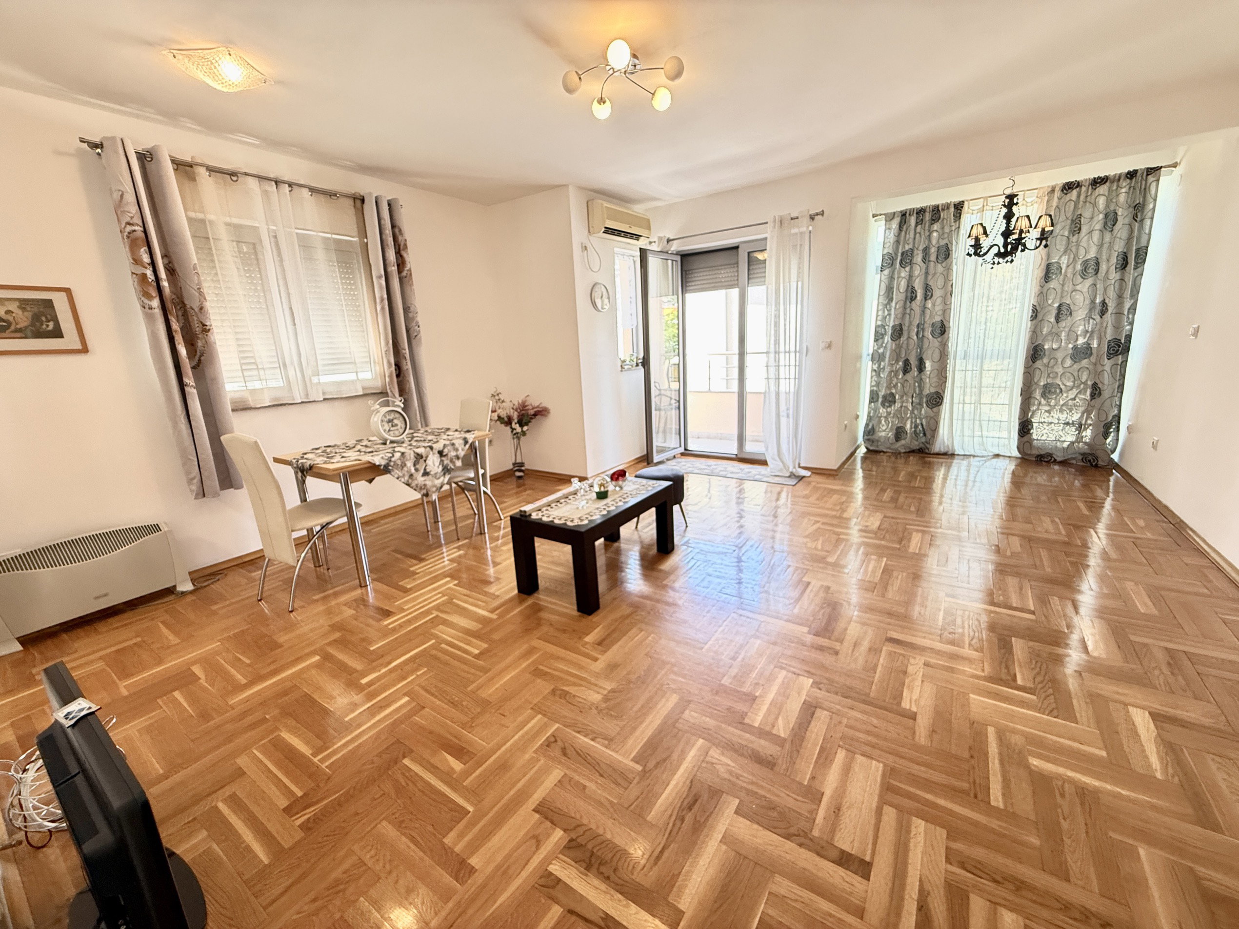 Sale - Apartment Budva, Ostalo