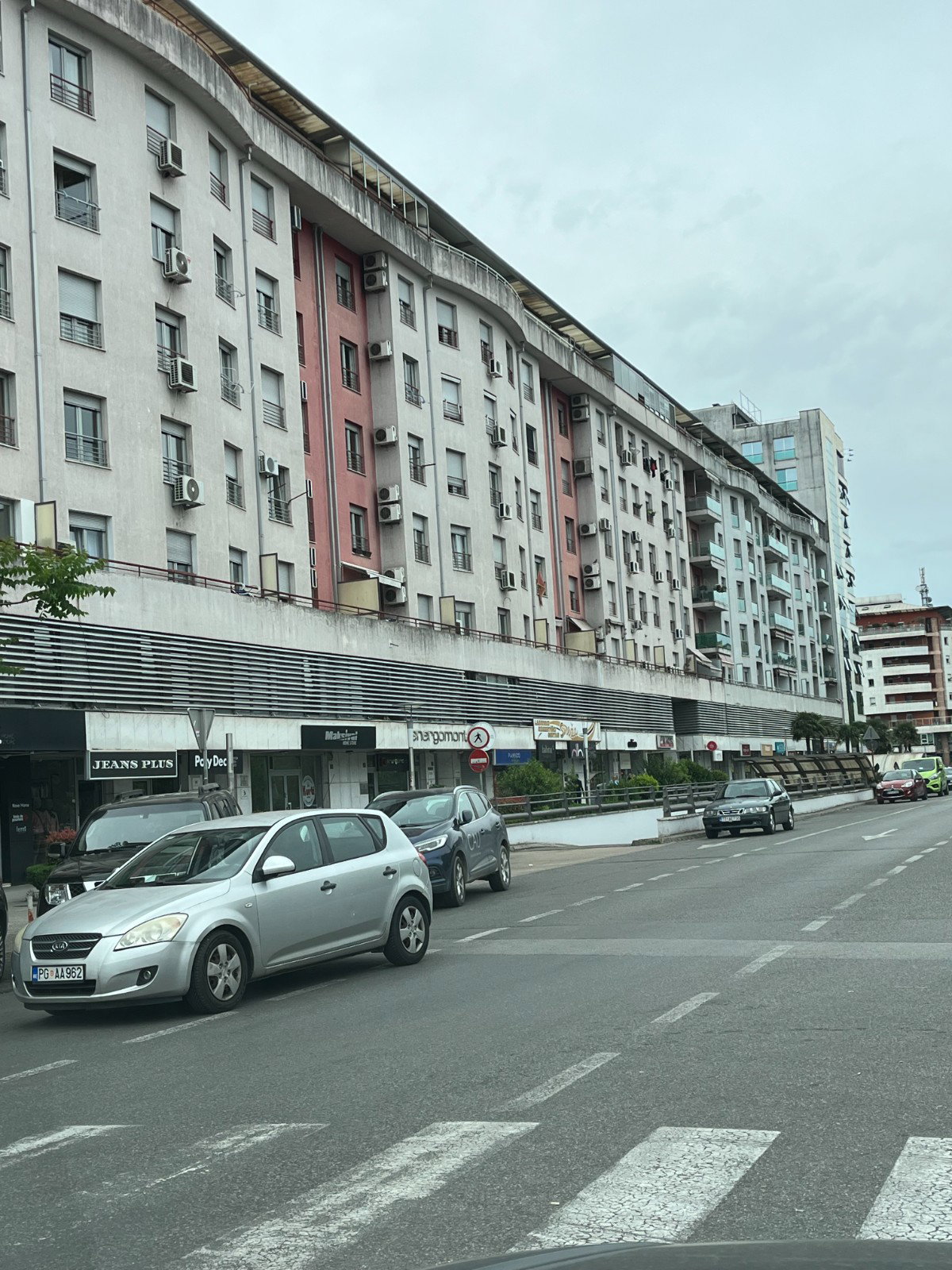 Sale - Apartment Podgorica, Preko Morače