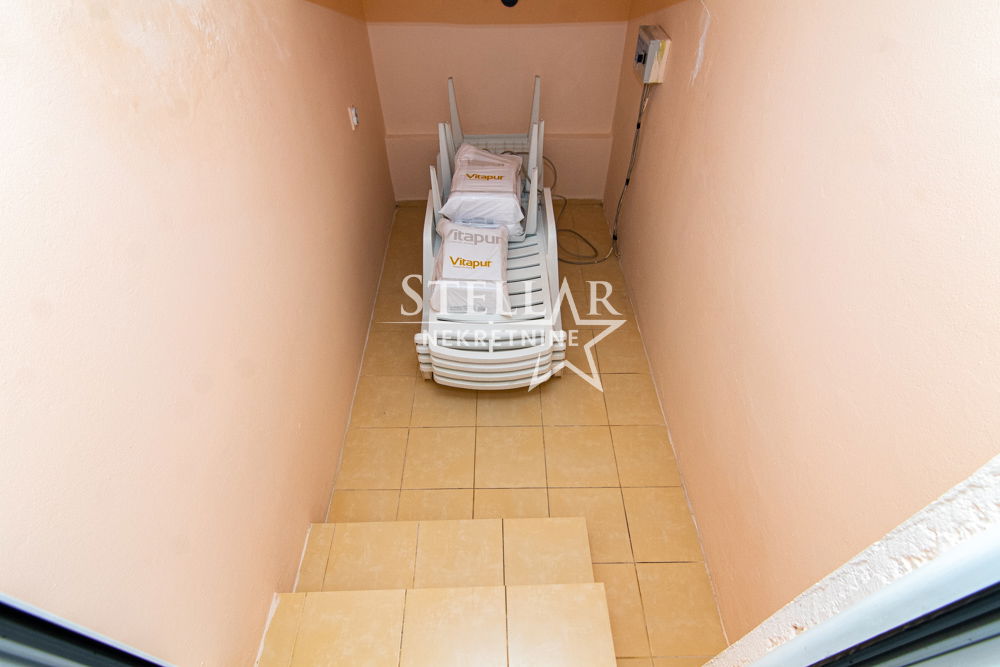 8cbb26e8-990e-4e3c-a37e-097a2c8bfaf6.jpg