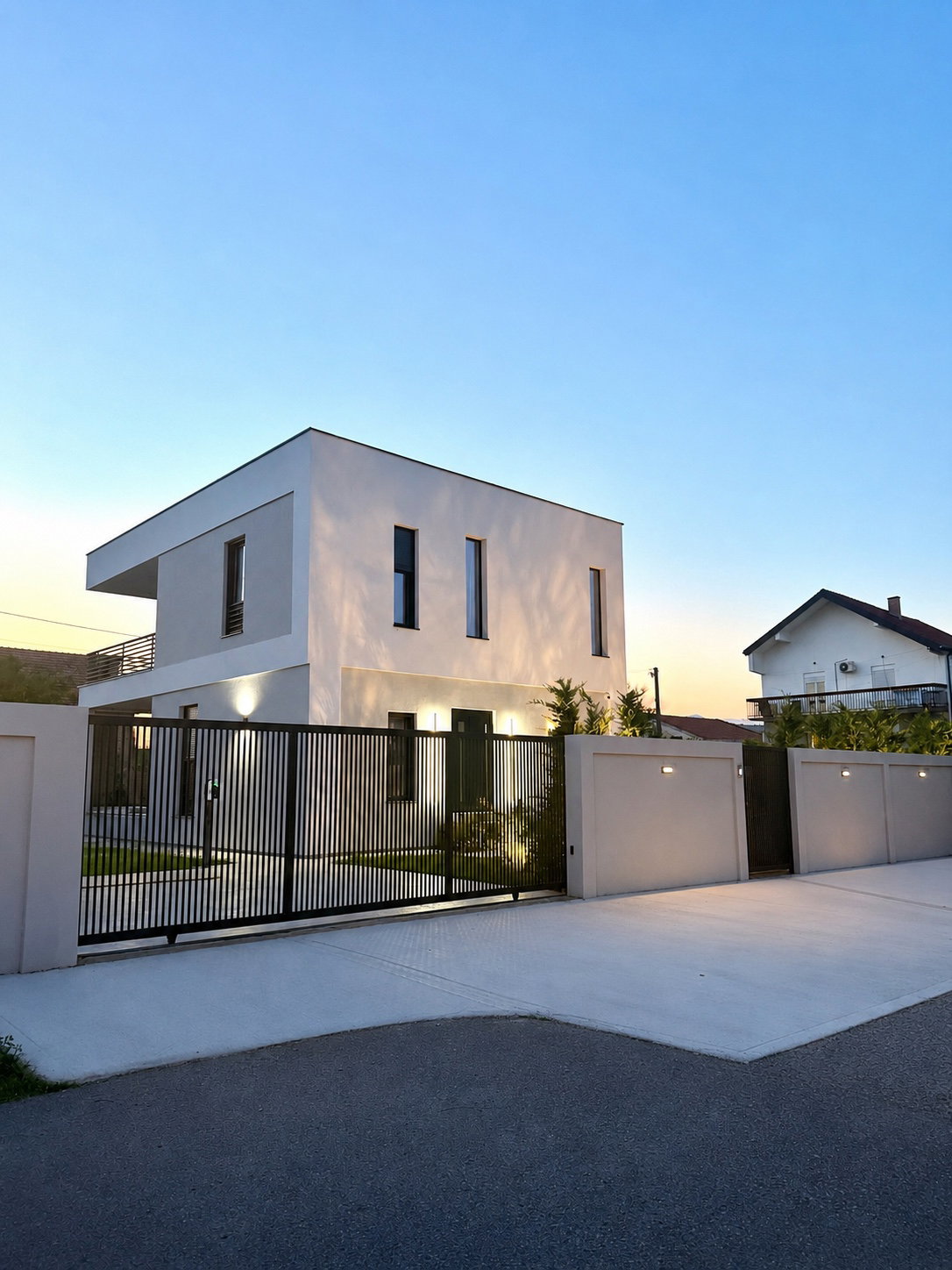 Продаж - Будинок Podgorica, Gornja Gorica