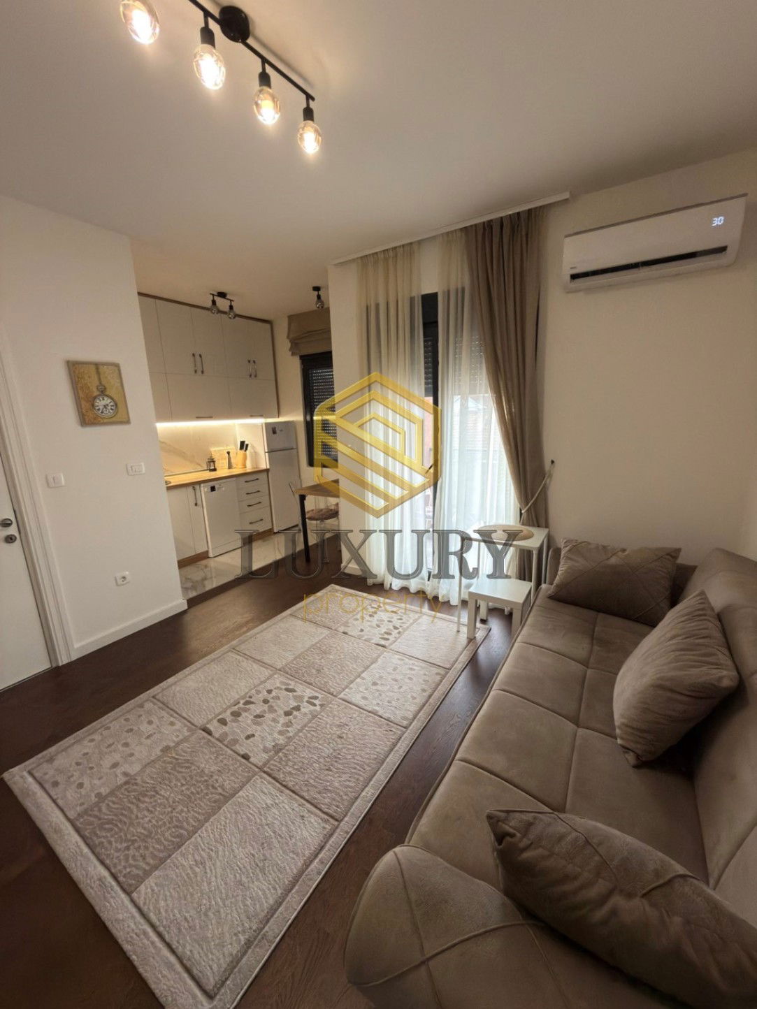 Оренда - Квартира Podgorica, Krivi Most