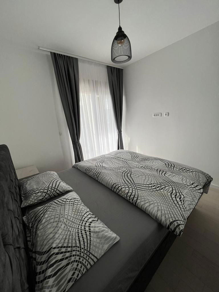 8e598f04-1300-4039-b847-54ff6f52aadf.jpg