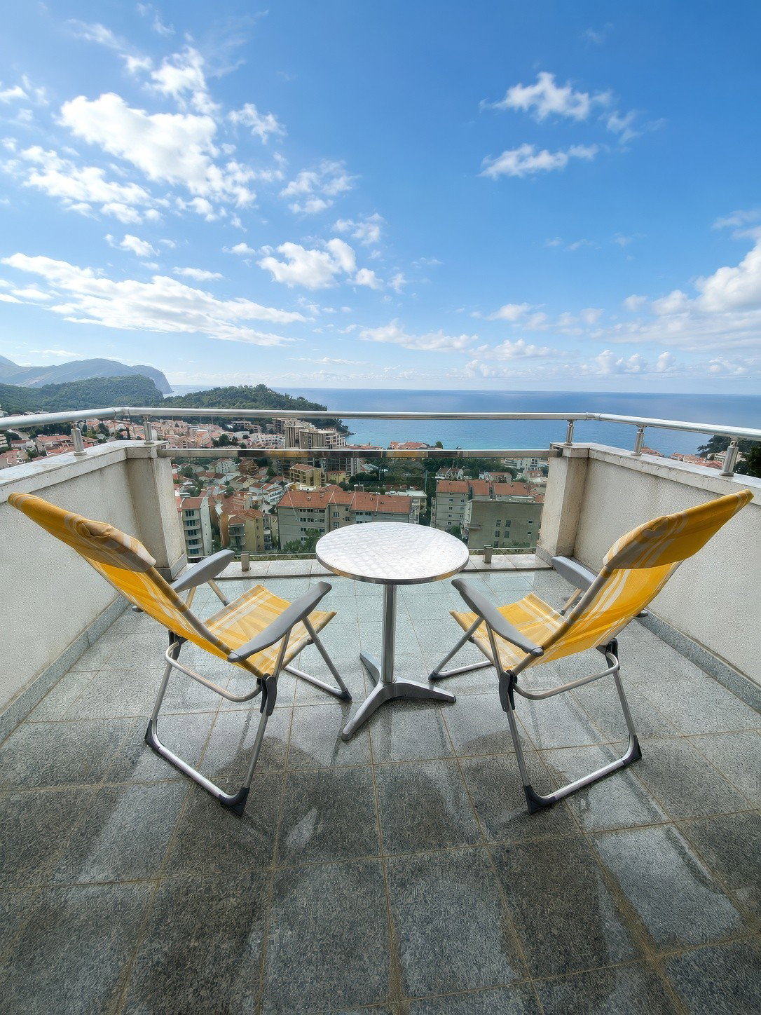 Izdavanje - Stan Budva, Petrovac