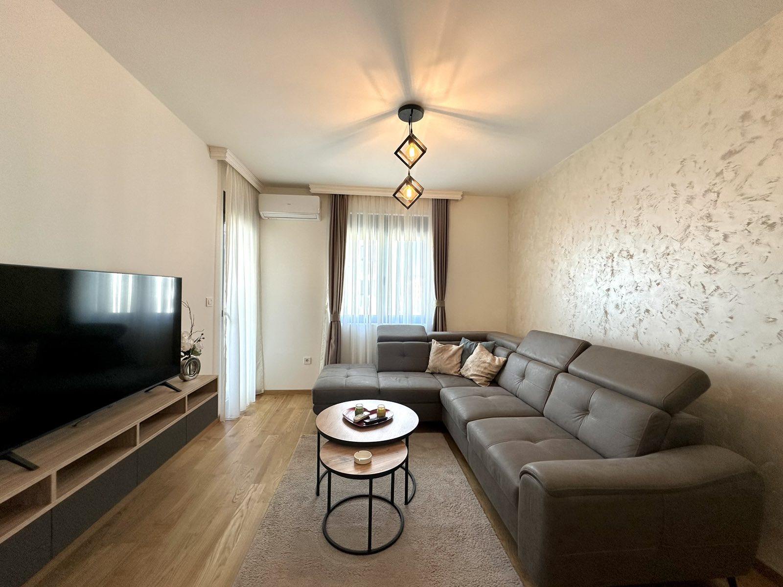 Продажа - Квартира Podgorica, City Kvart