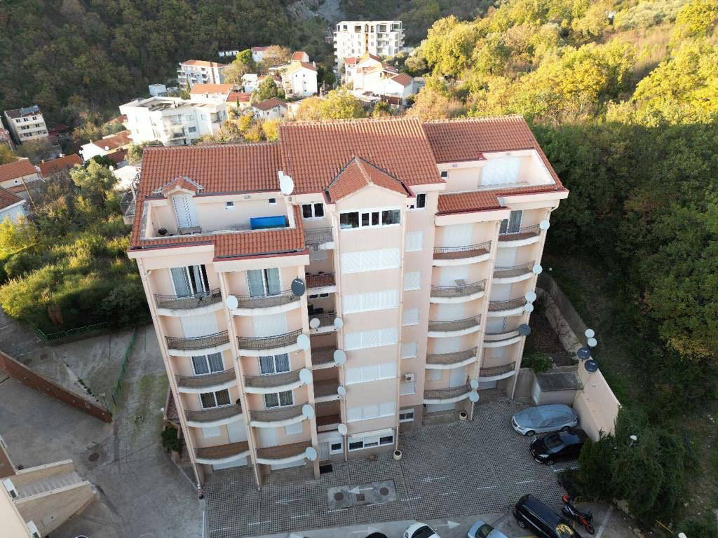 Satılık - Daire Budva, Bečići