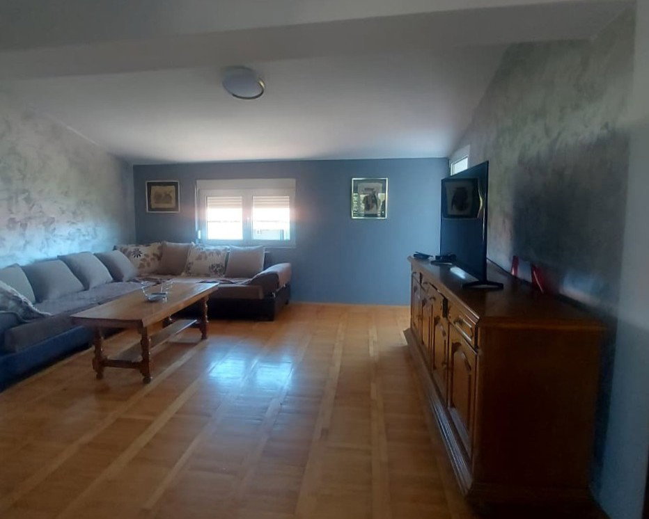 Rent - Apartment Nikšić, Centar