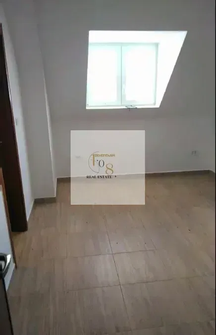 Продаж - Квартира Žabljak, Centar