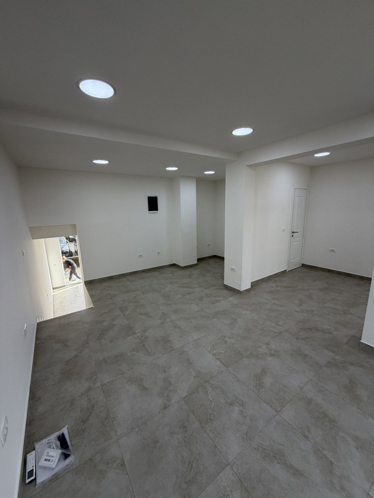 Kiralık - İş yeri Podgorica, Krivi Most