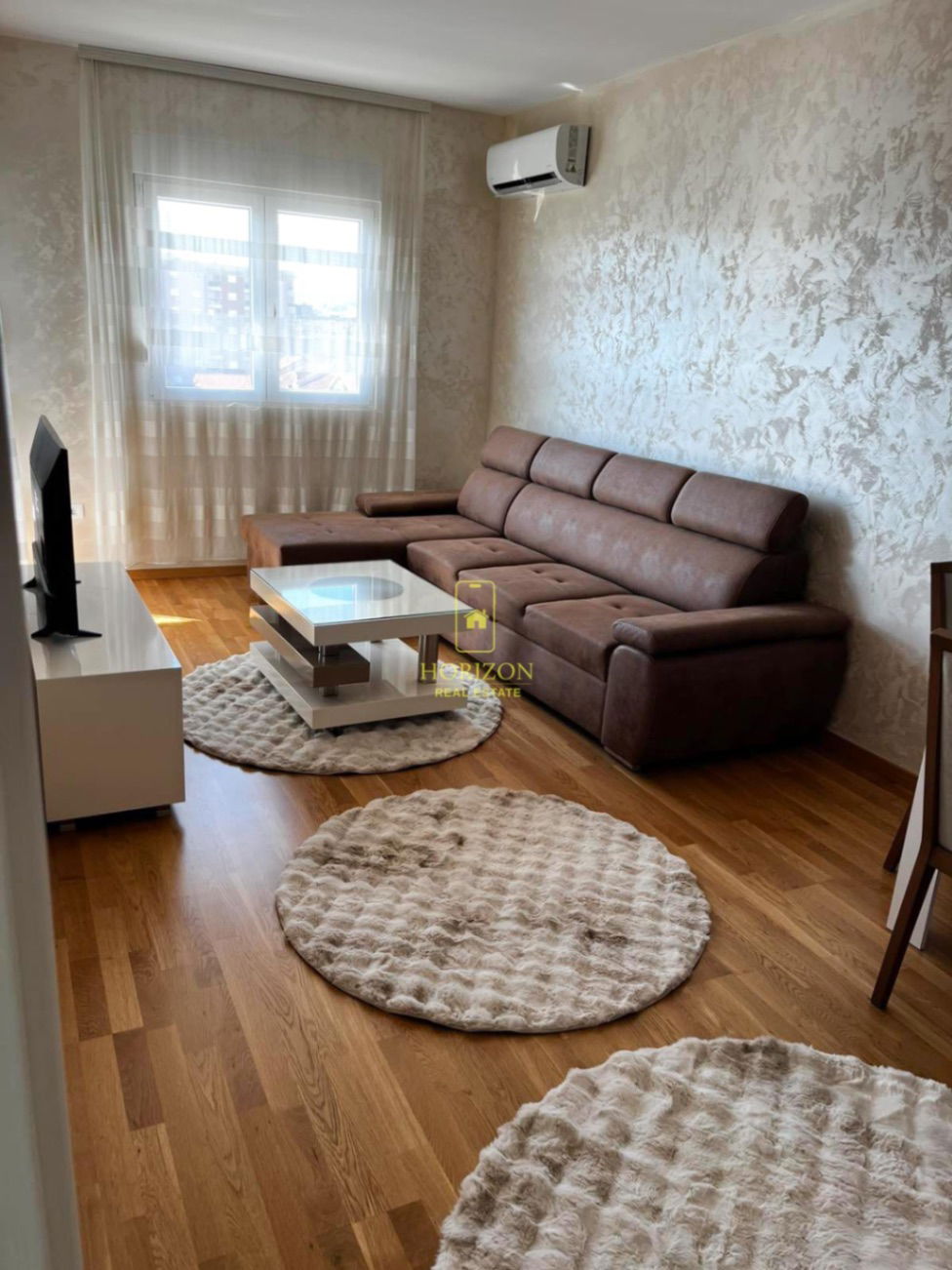 Sale - Apartment Podgorica, Stari Aerodrom