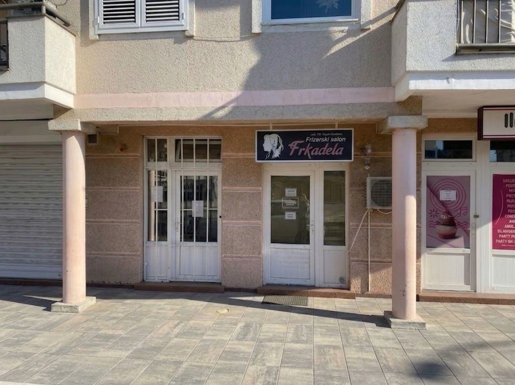 Продажа - Офисное помещение Tivat, Donja Lastva