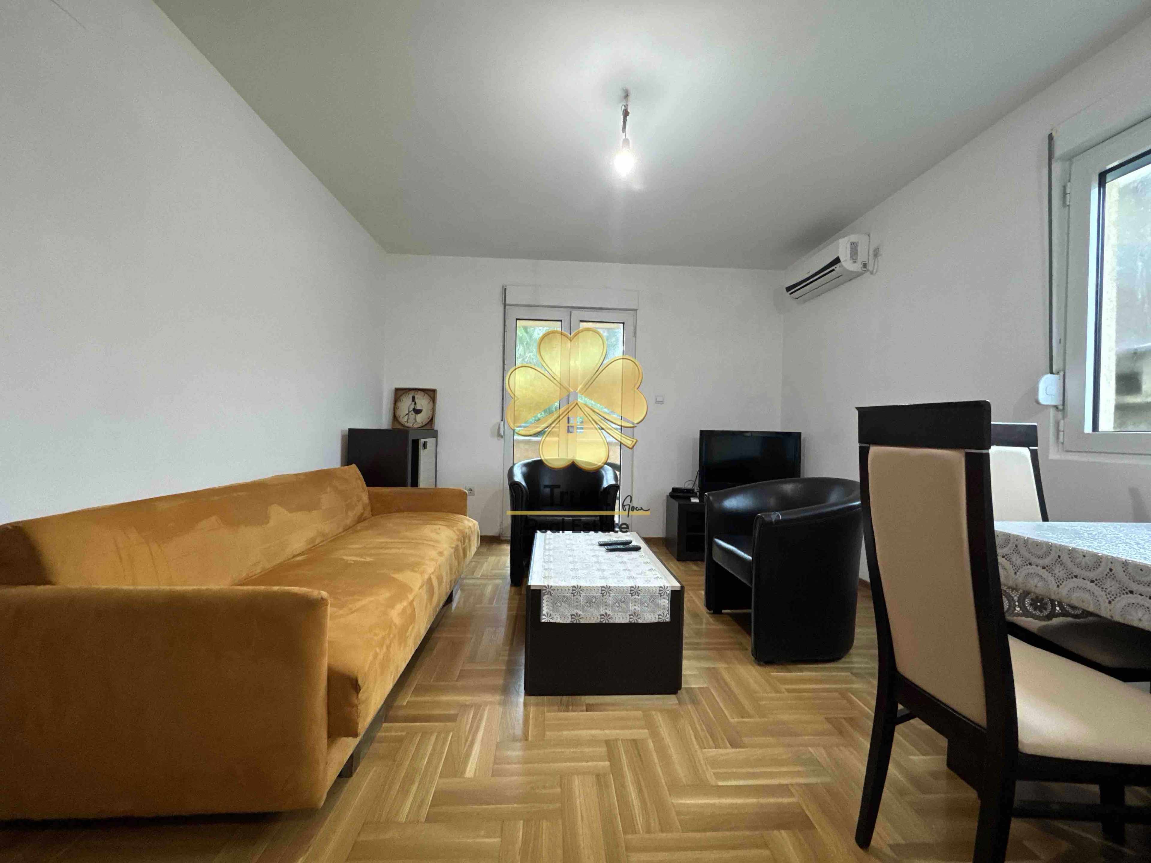 Rent - Apartment Podgorica, Tološi