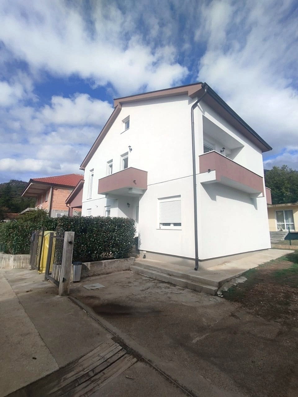 Продаж - Будинок Herceg Novi, Podi
