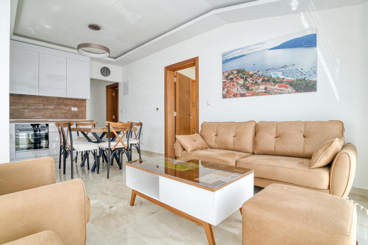 Kiralık - Daire Herceg Novi, Đenovići