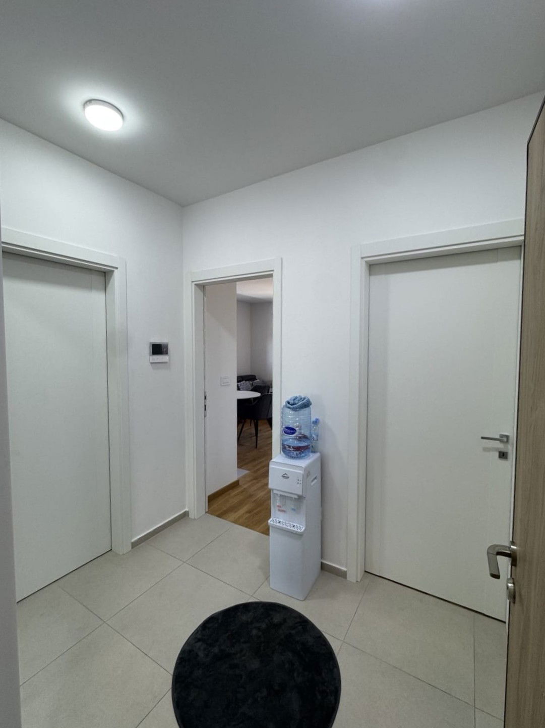 93e0ff74-2c8d-4565-adcd-66cf3d71596f.jpg