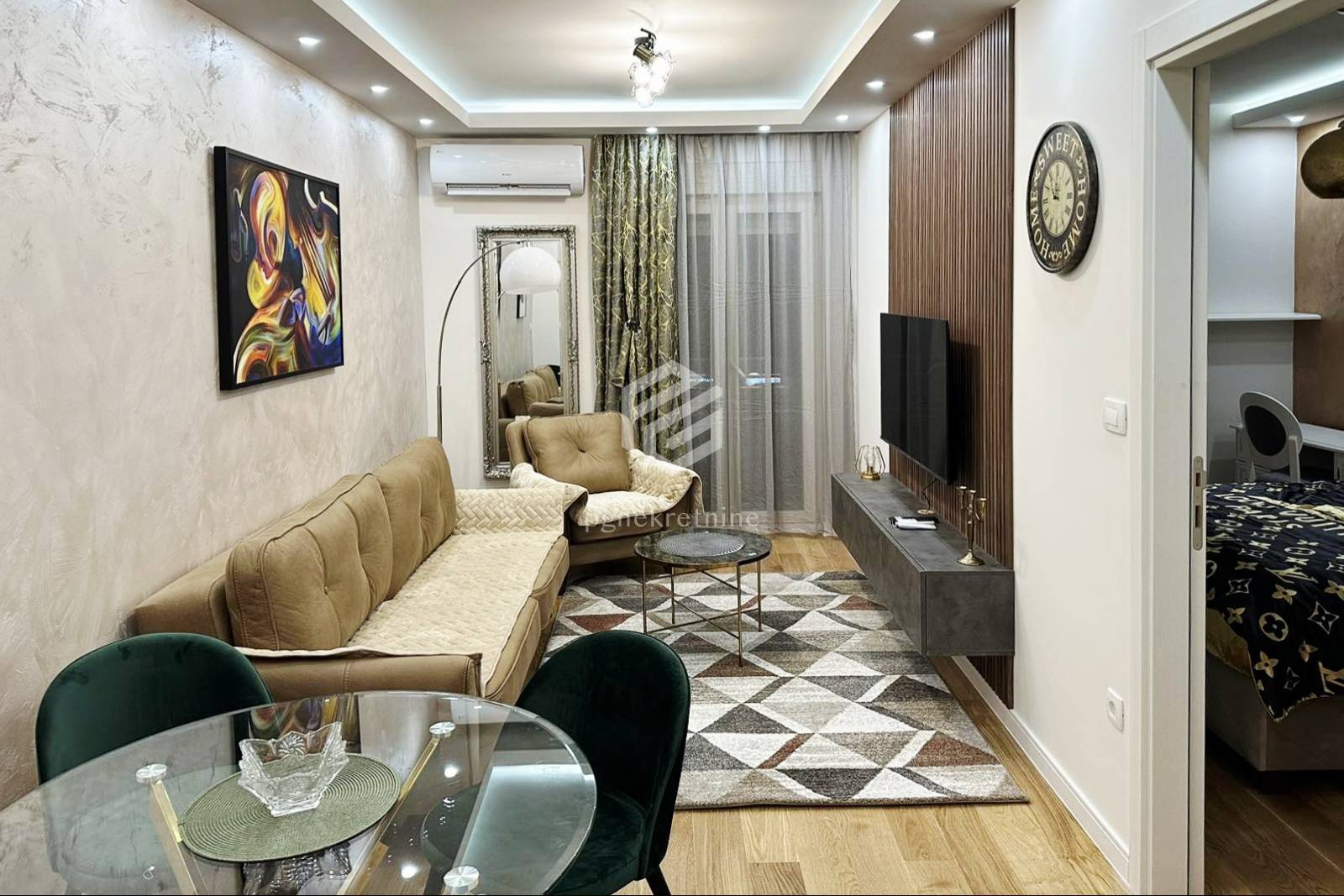 Rent - Apartment Podgorica, Central Point