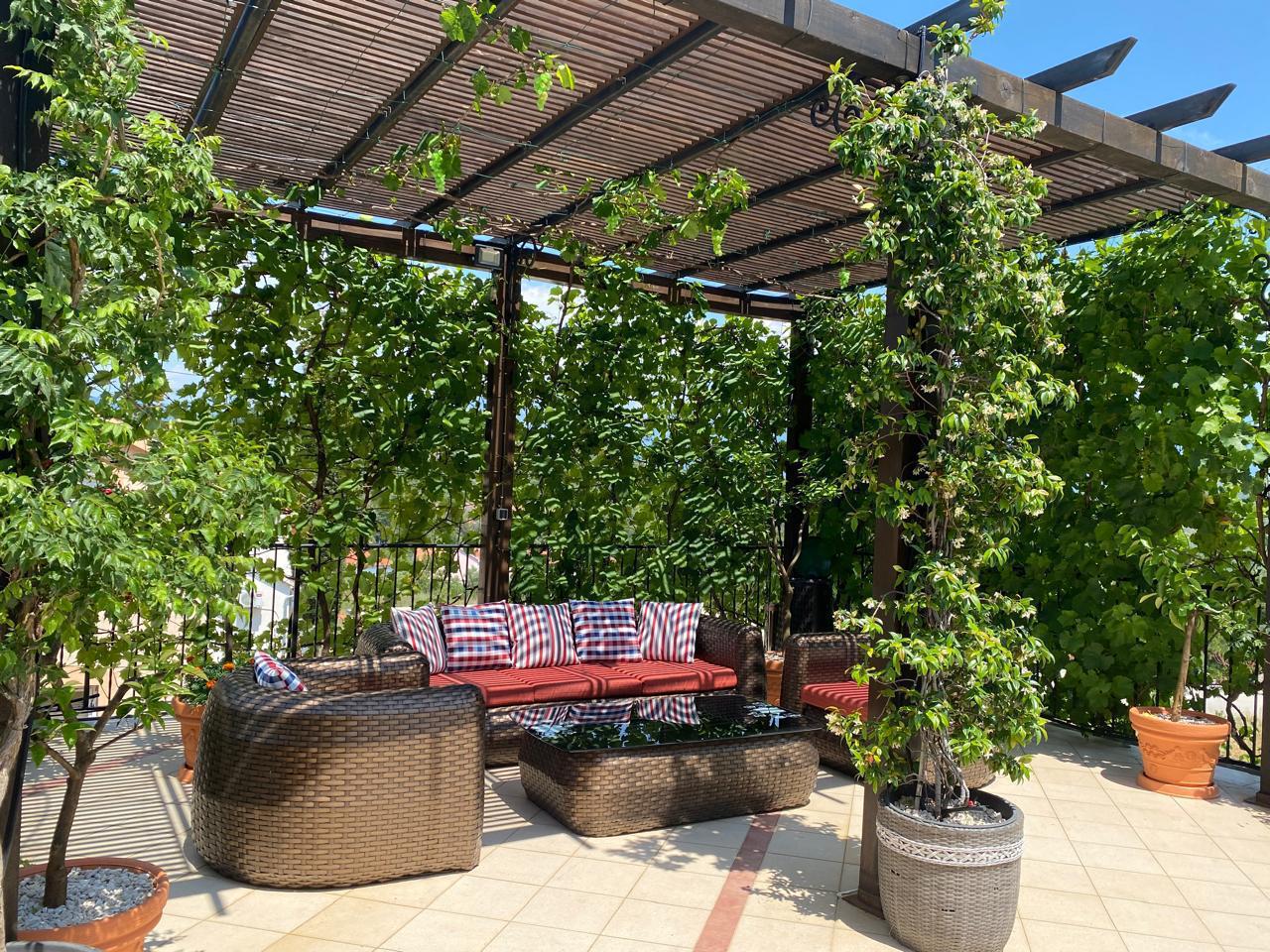 Продажа - Офисное помещение Tivat, Krašići