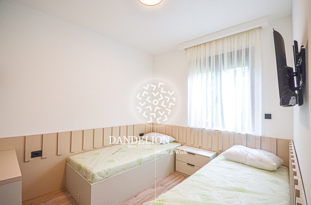 94a30dde-cc3a-4ef3-a418-38e46b0d867f.jpg