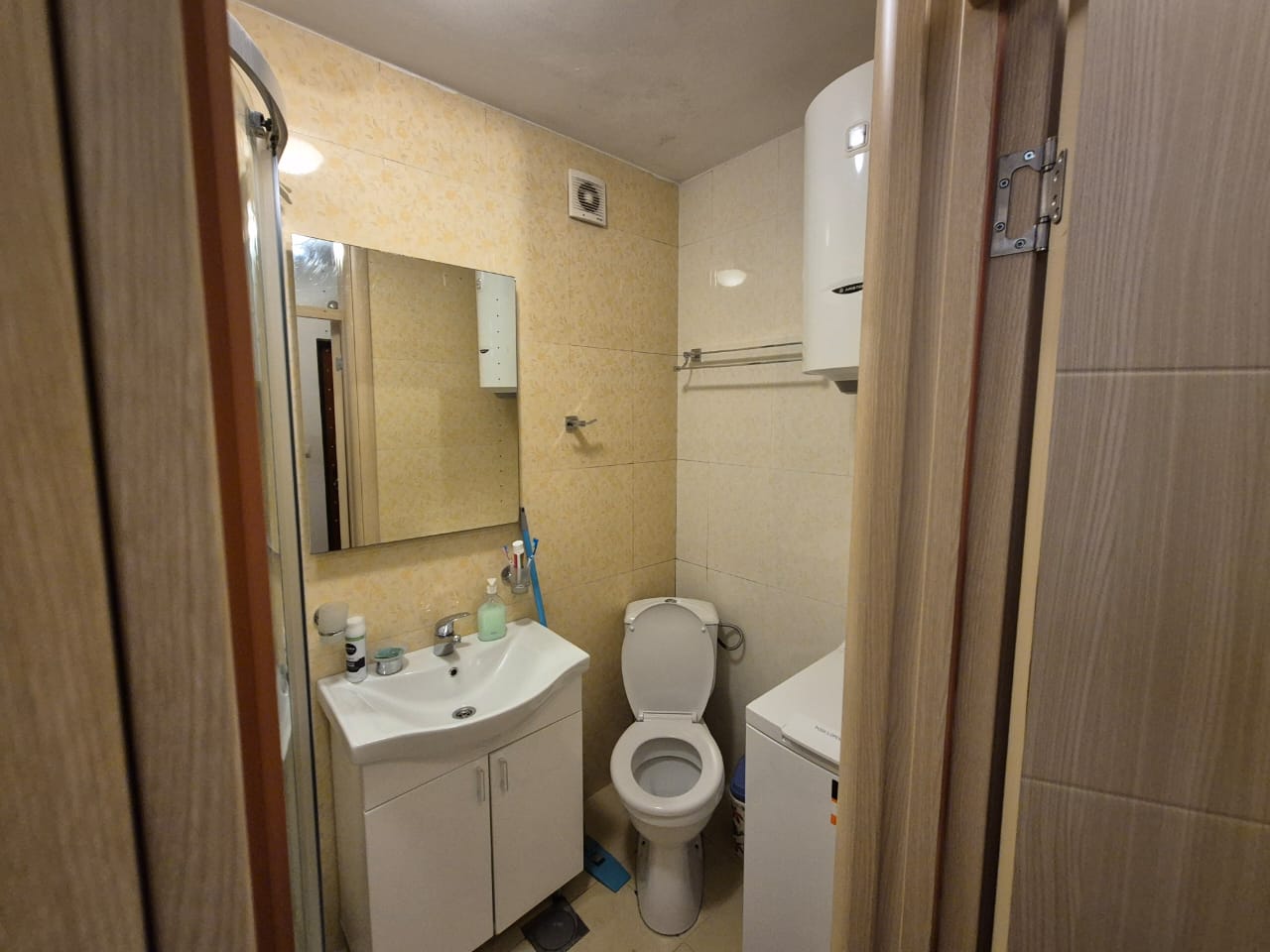 94c20ed6-797d-40cf-9f9a-3e72152cb9d6.jpg