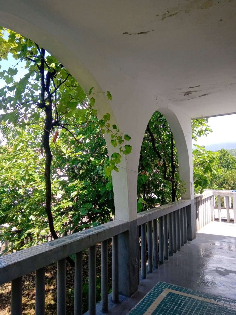 Satılık - Ev Bar, Utjeha