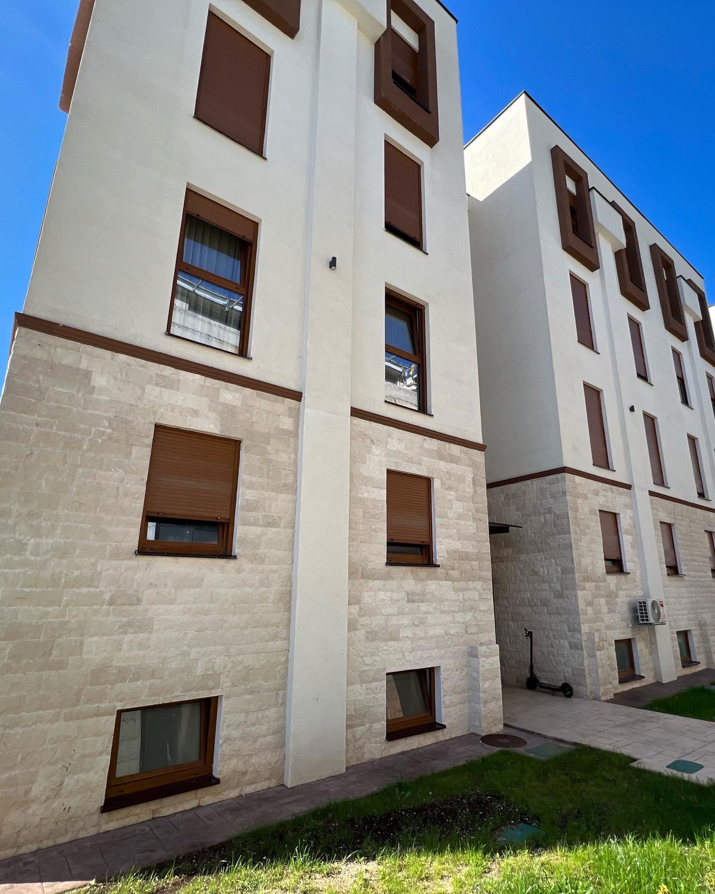 Продаж - Квартира Tivat, Seljanovo