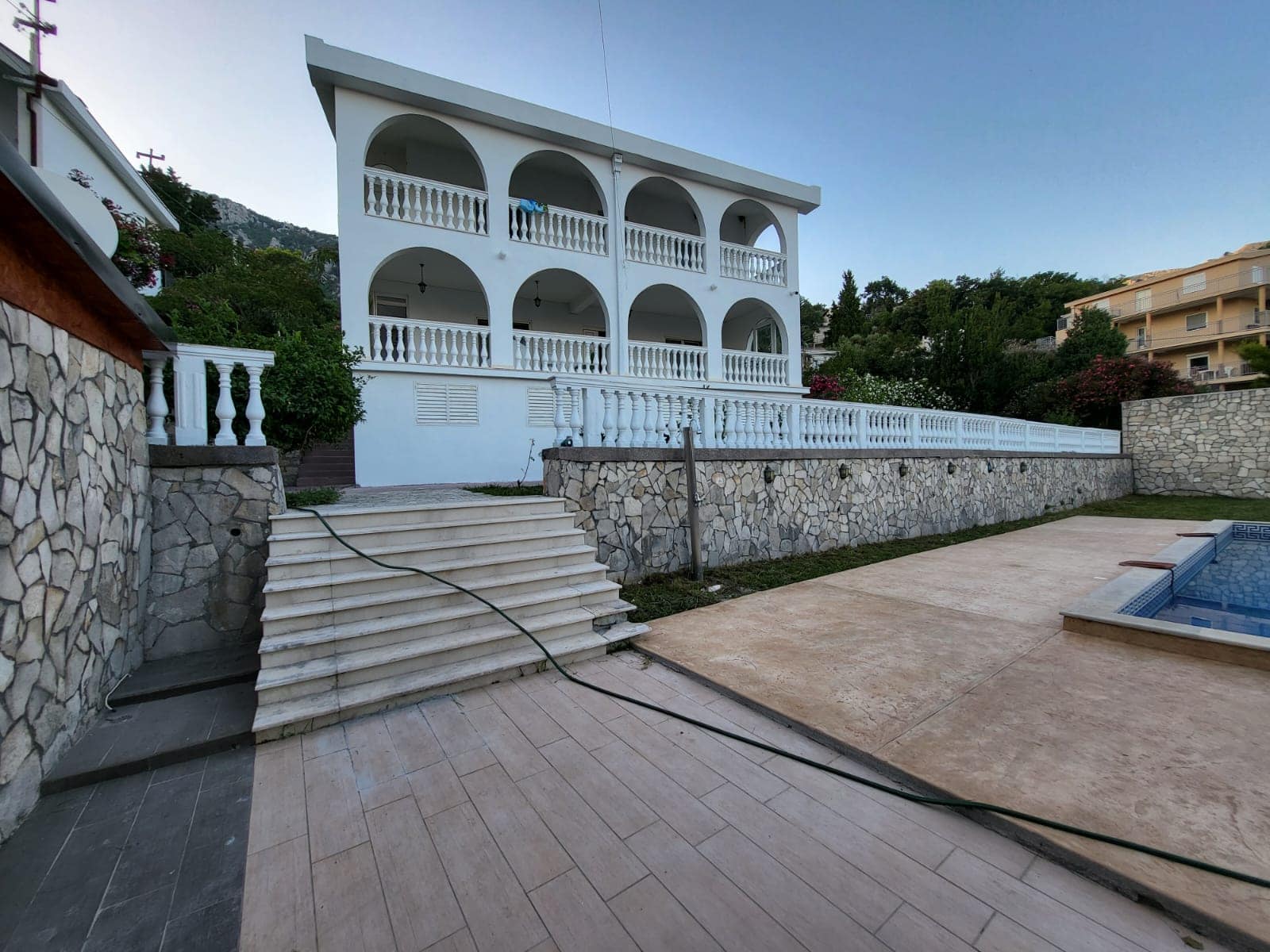 Продажа - Дом Bar, Sutomore