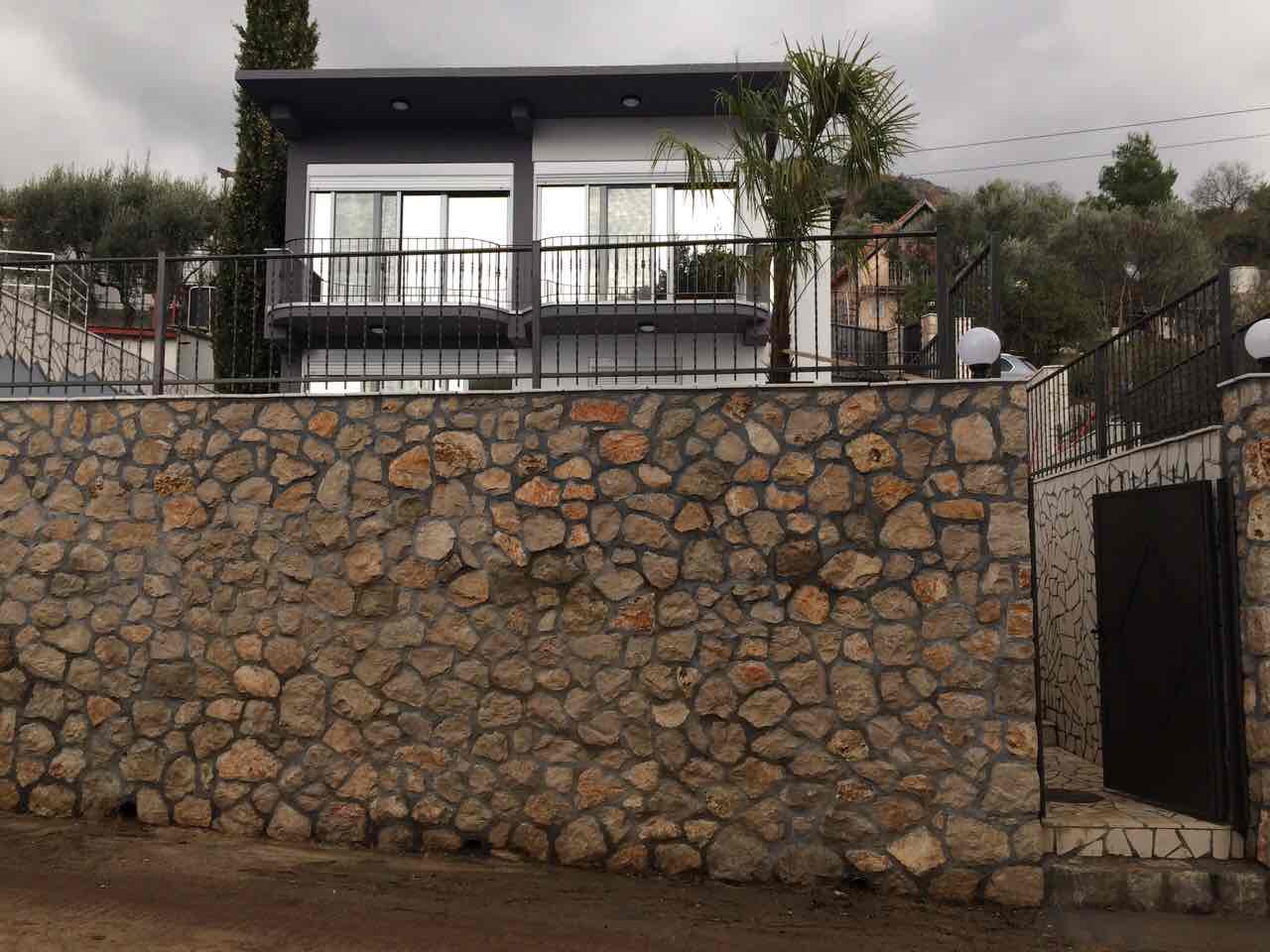 Prodaja - Kuća Bar, Šušanj