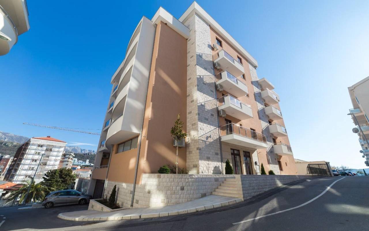 Продажа - Квартира Budva, Bečići