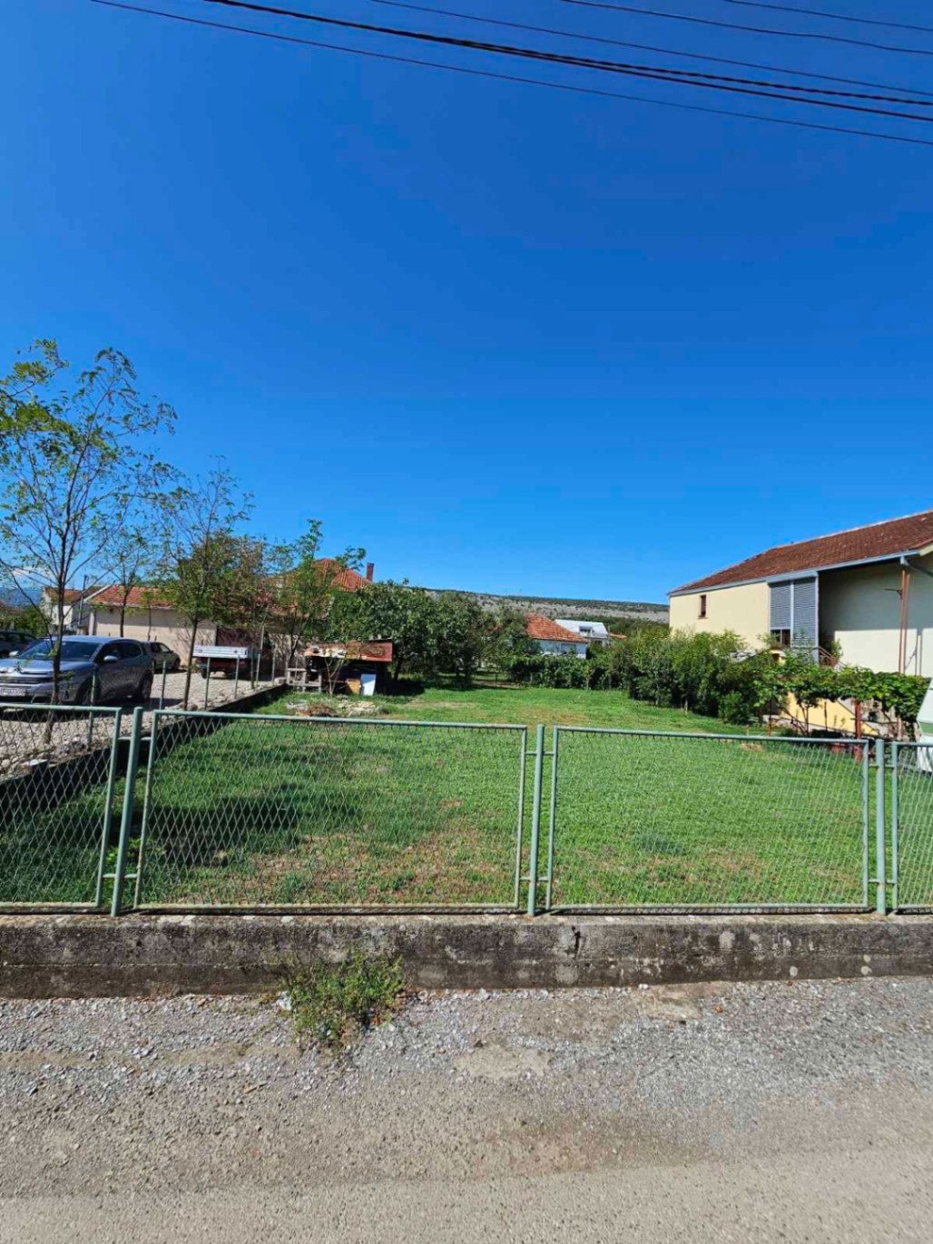 Prodaja - Zemljište Podgorica, Tološi