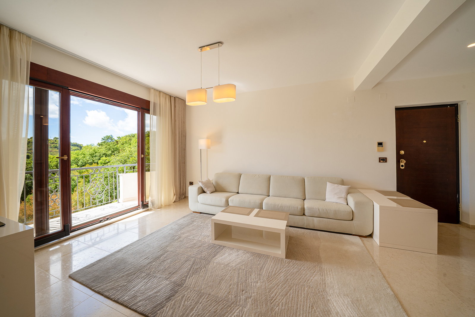 Продаж - Квартира Budva, Petrovac