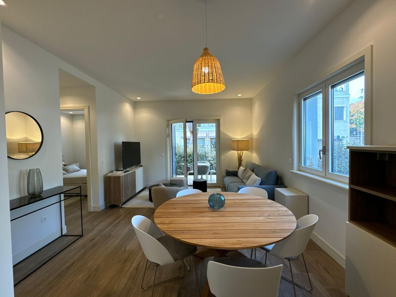 Продажа - Квартира Tivat, Luštica