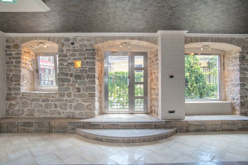 Prodaja - Poslovni prostor Herceg Novi, Herceg Novi