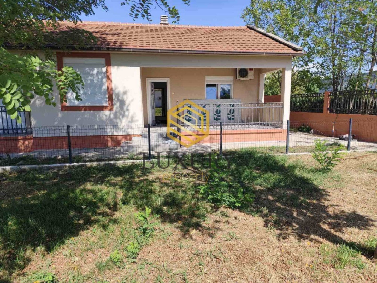 Satılık - Ev Podgorica, Zeta
