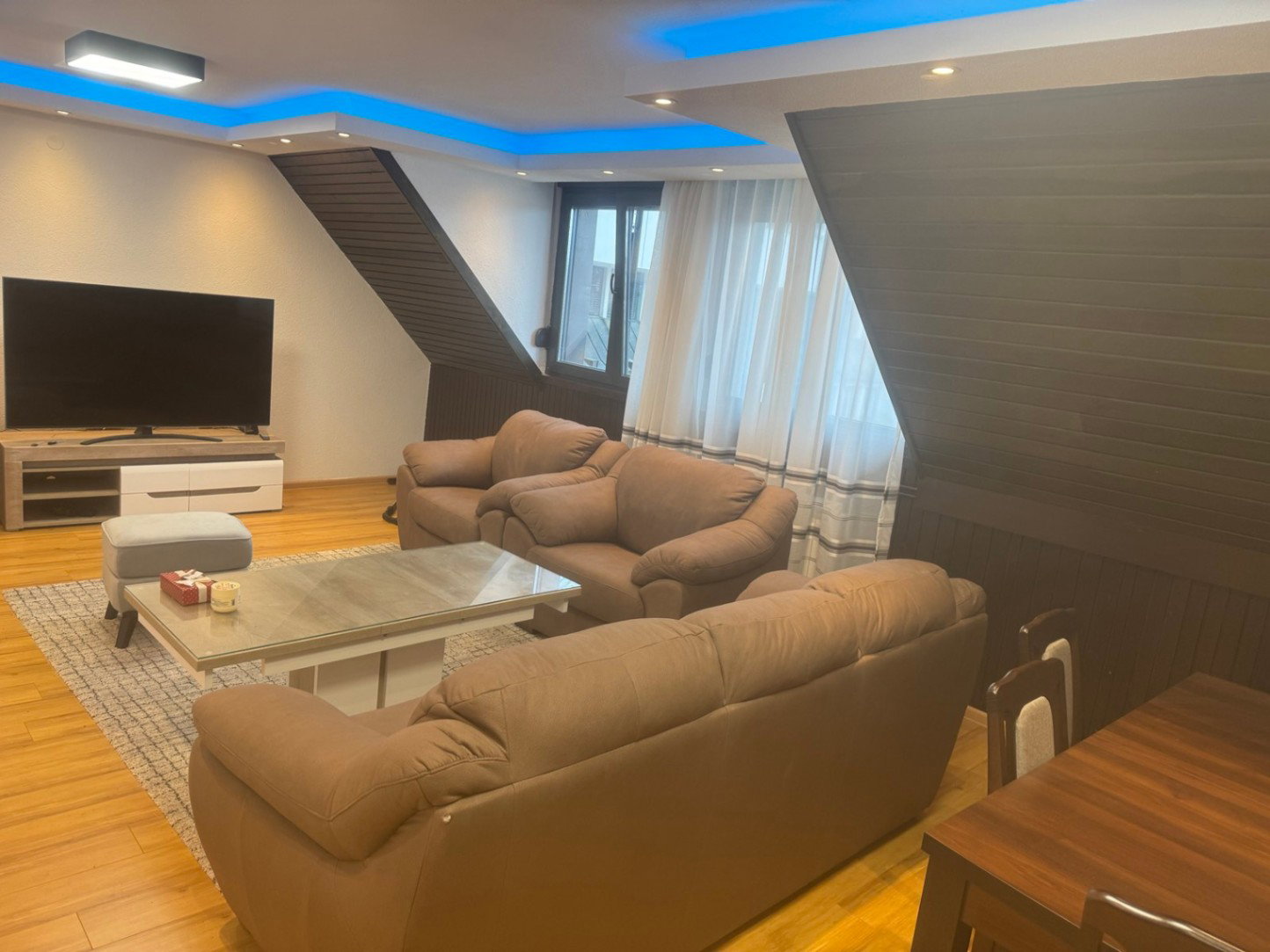 Продаж - Квартира Žabljak, Centar