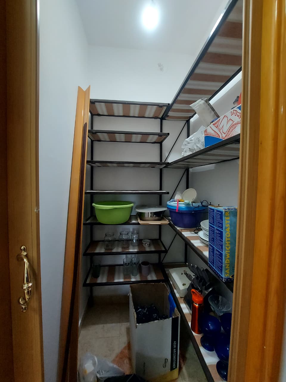 9b2a7980-014d-4e12-af20-053a8d46001e.jpg