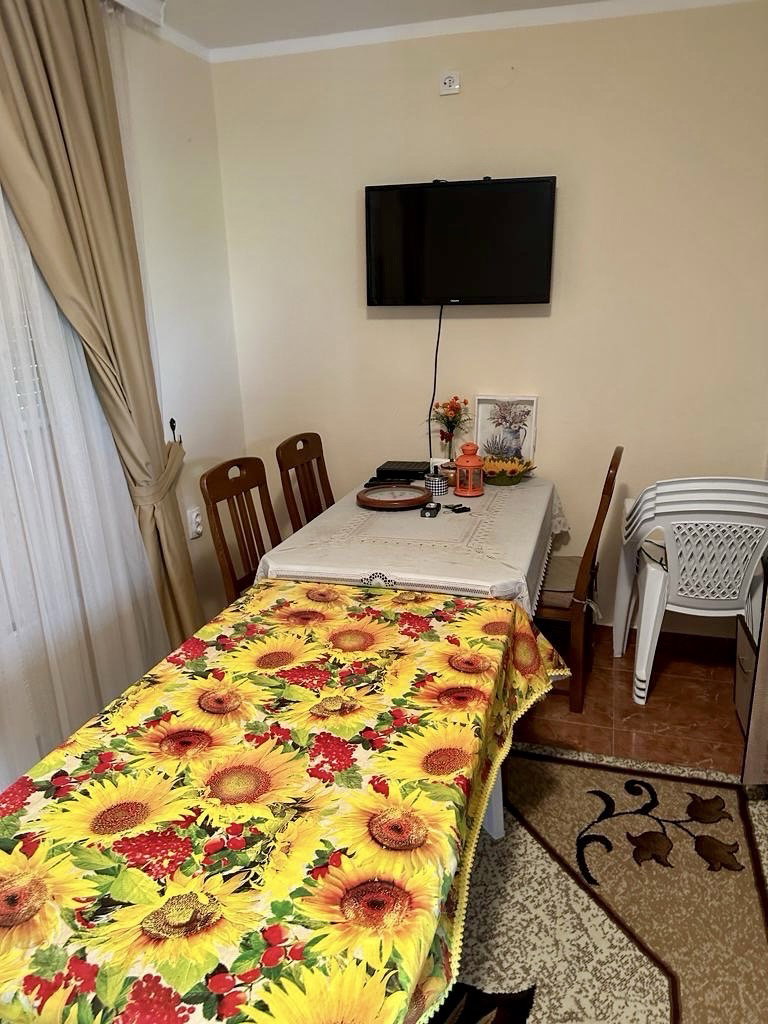 Satılık - Ev Bar, Utjeha