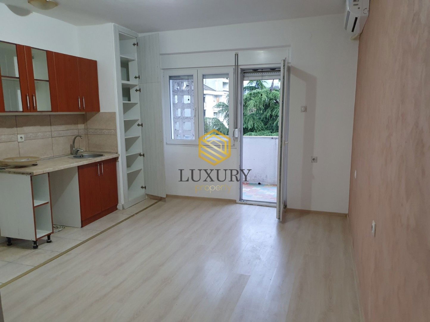 Prodaja - Stan Podgorica, Preko Morače