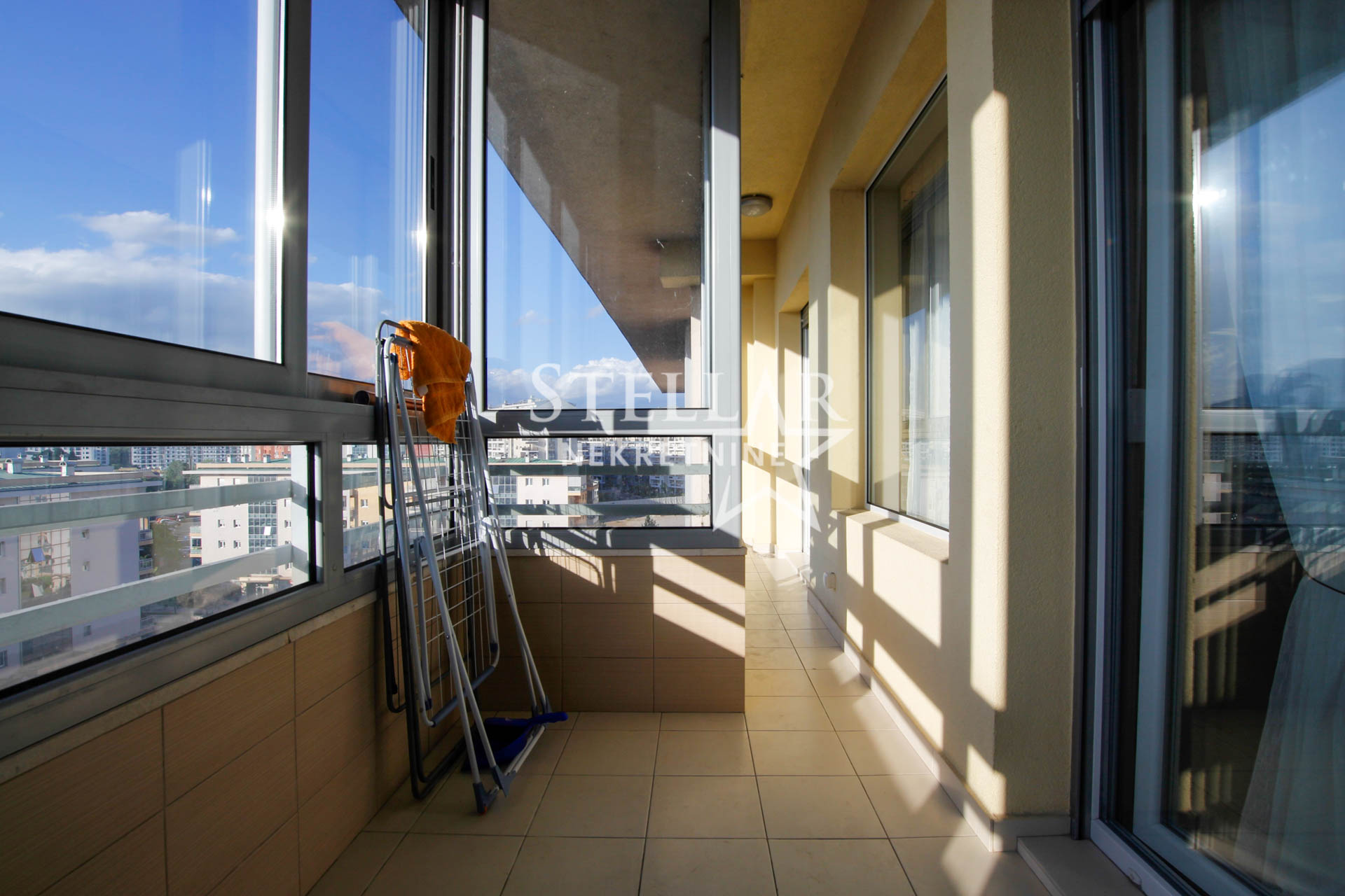 9c9323ec-ef36-46cb-8216-dd431d997832.jpg