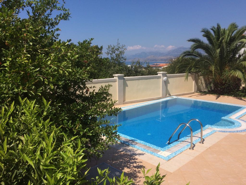 Satılık - Ev Bar, Utjeha