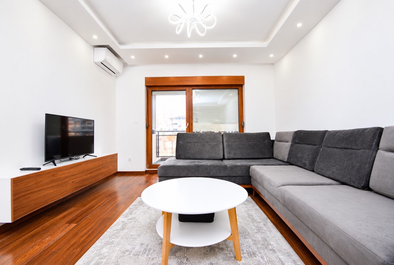 Kiralık - Daire Podgorica, Master Kvart
