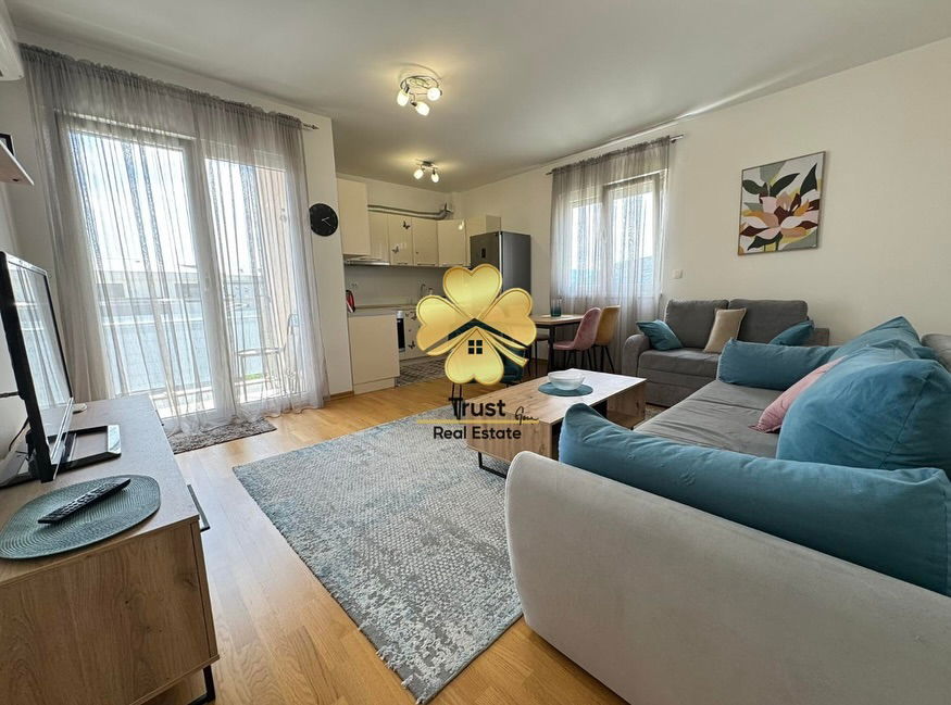 Izdavanje - Stan Podgorica, Blok 9