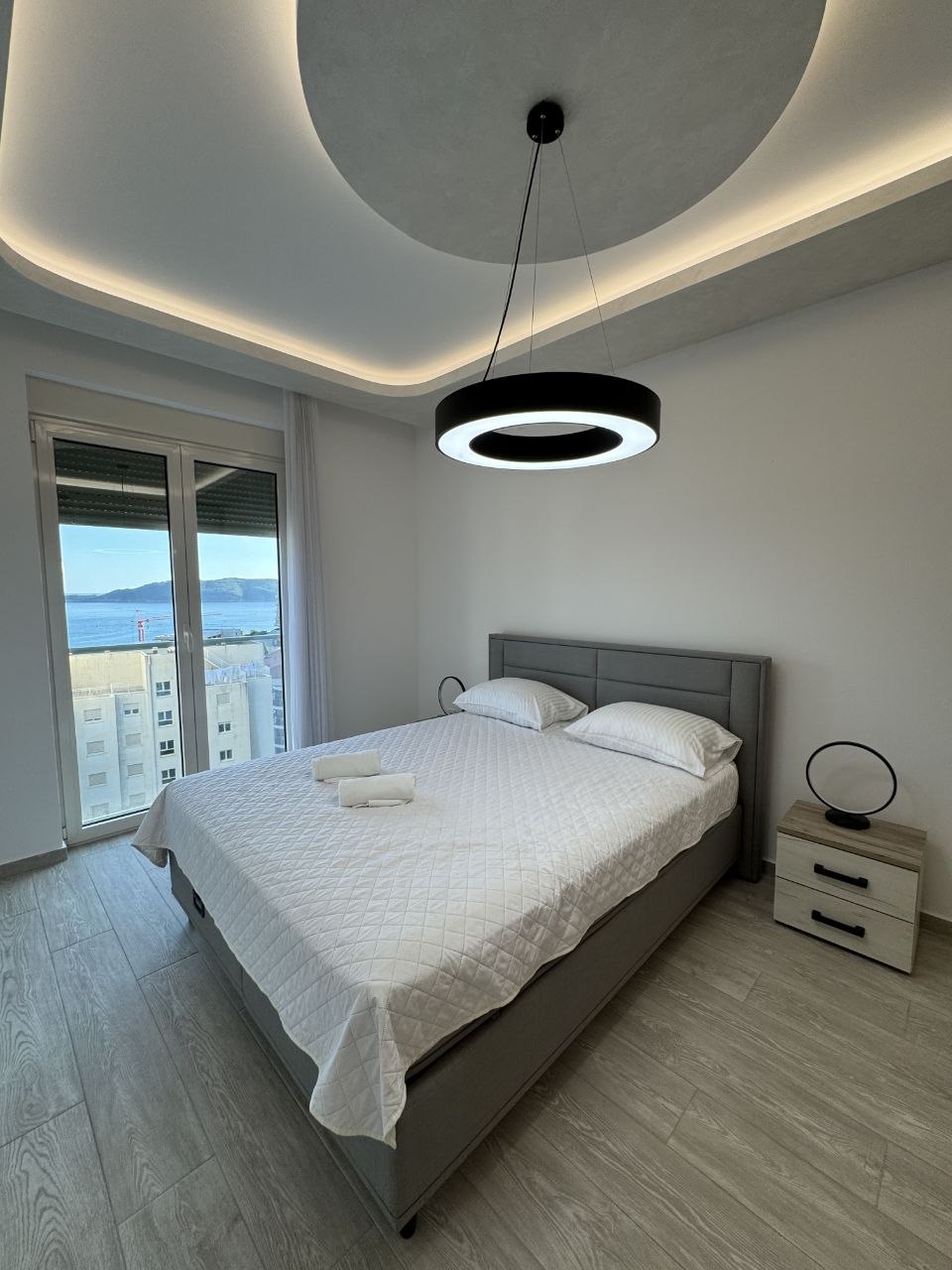 9decd8dd-dd7a-4e5f-8794-7375b575a638.jpg