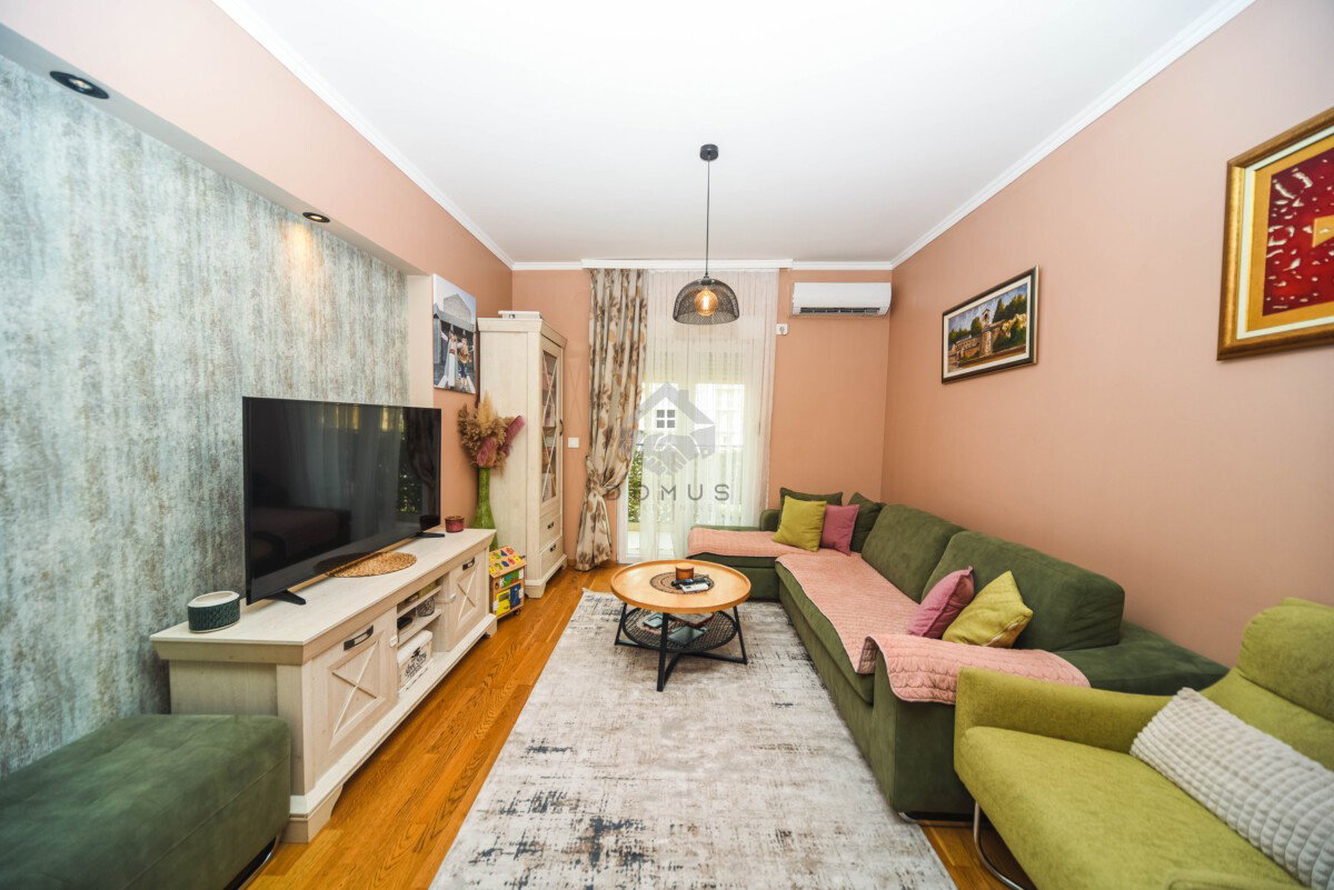 Sale - Apartment Podgorica, Stari Aerodrom