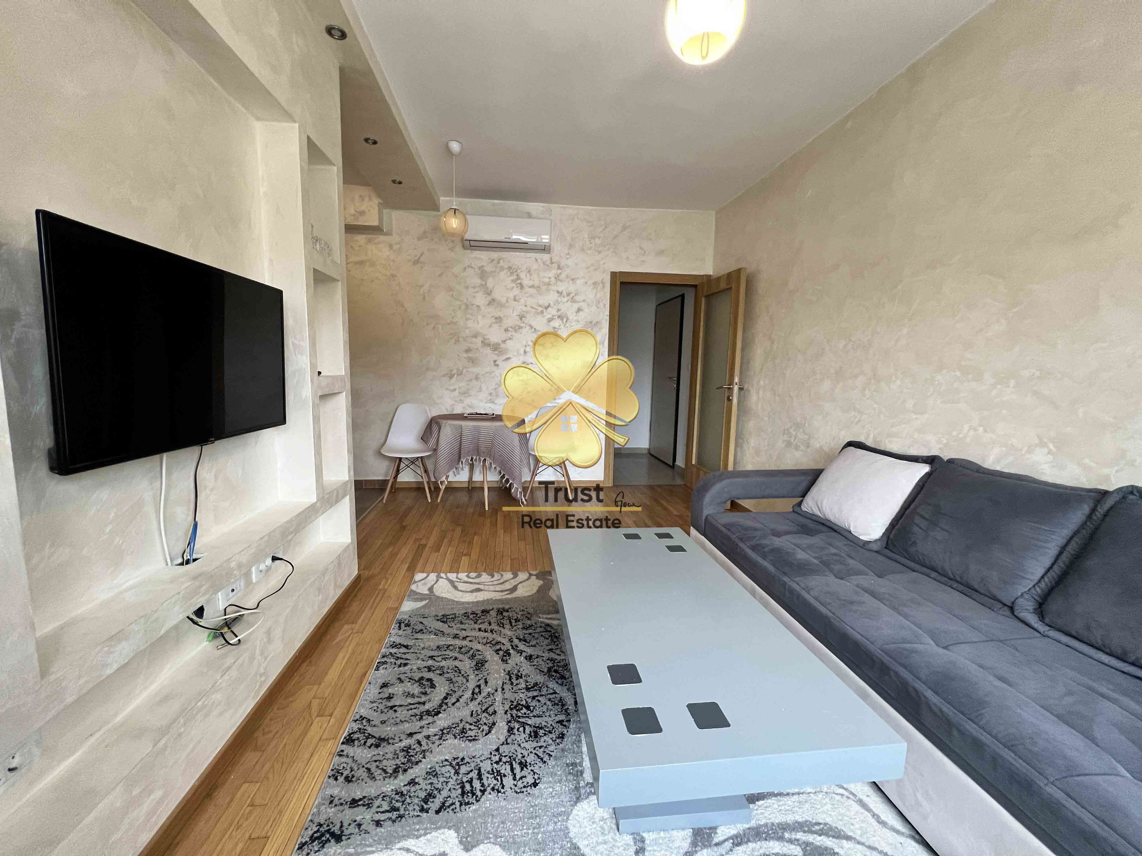 Rent - Apartment Podgorica, Tološi