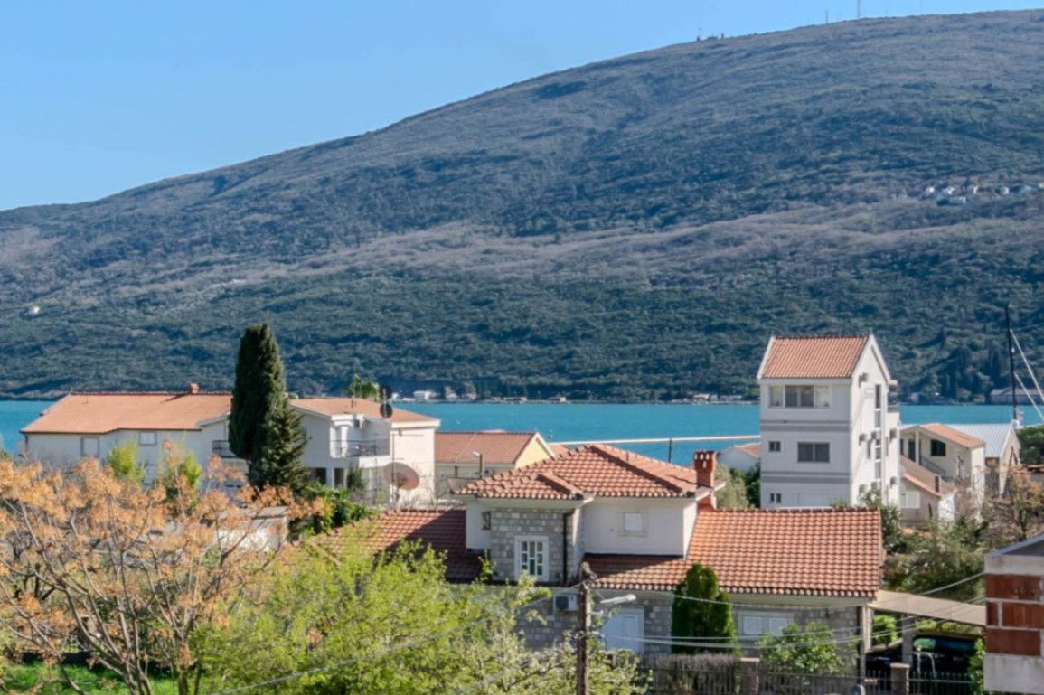 Prodaja - Stan Herceg Novi, Đenovići