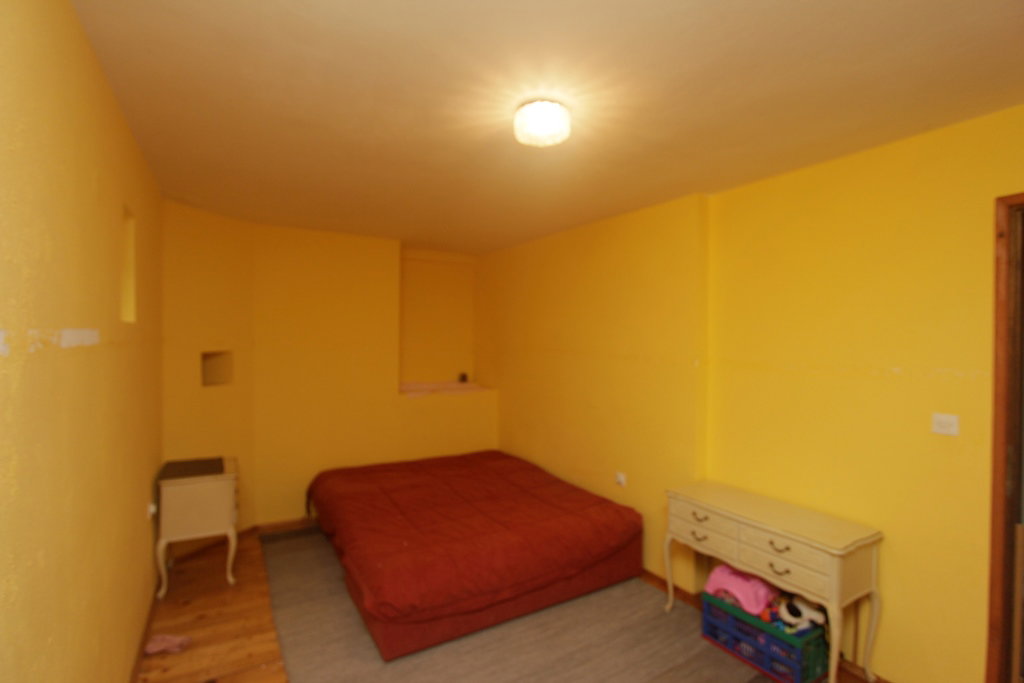 9fa509e2-7106-4553-ac07-448349460859.jpg