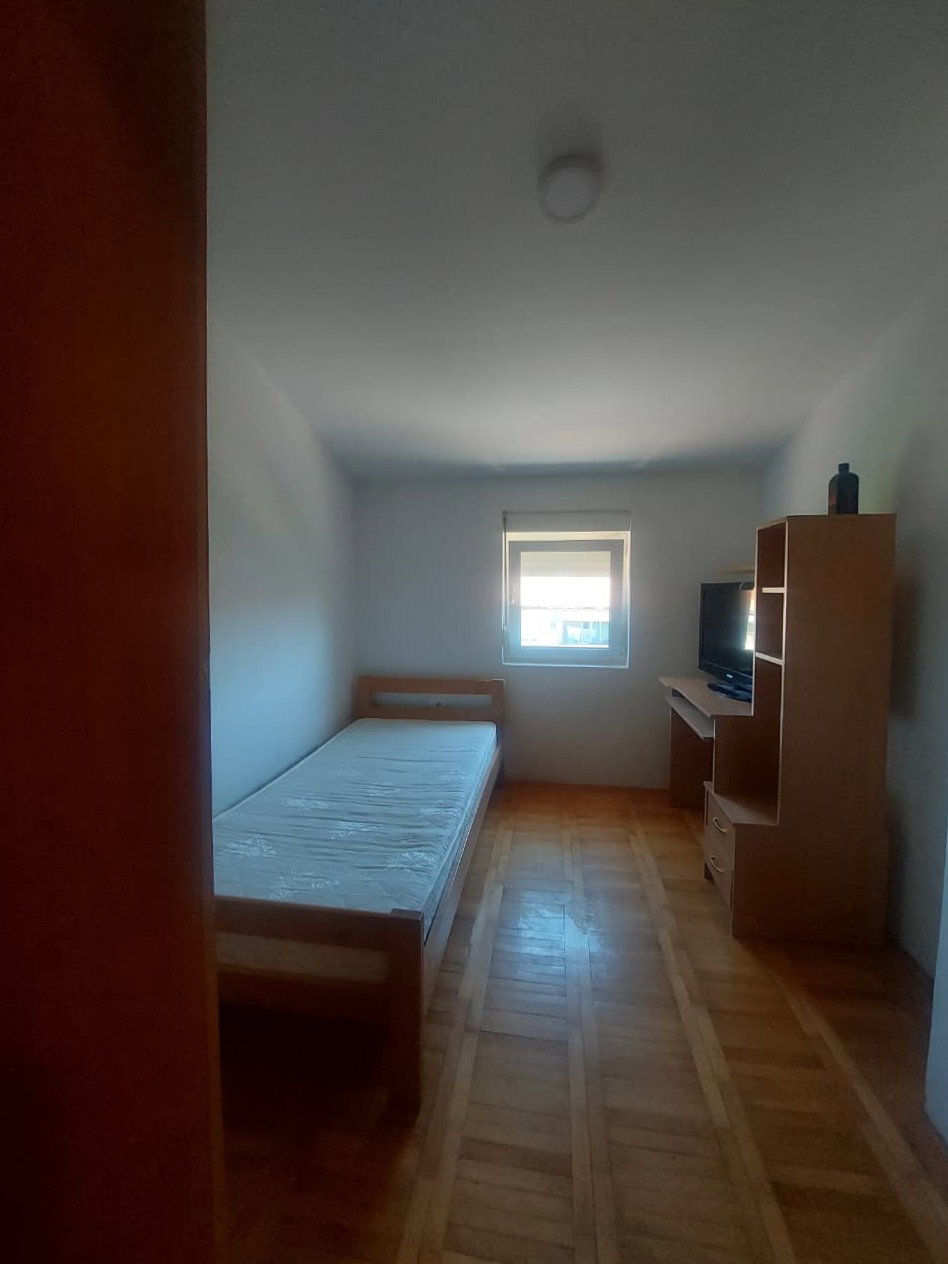 Slika nekretnine 12