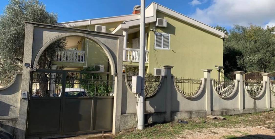 Prodaja - Kuća Bar, Bar