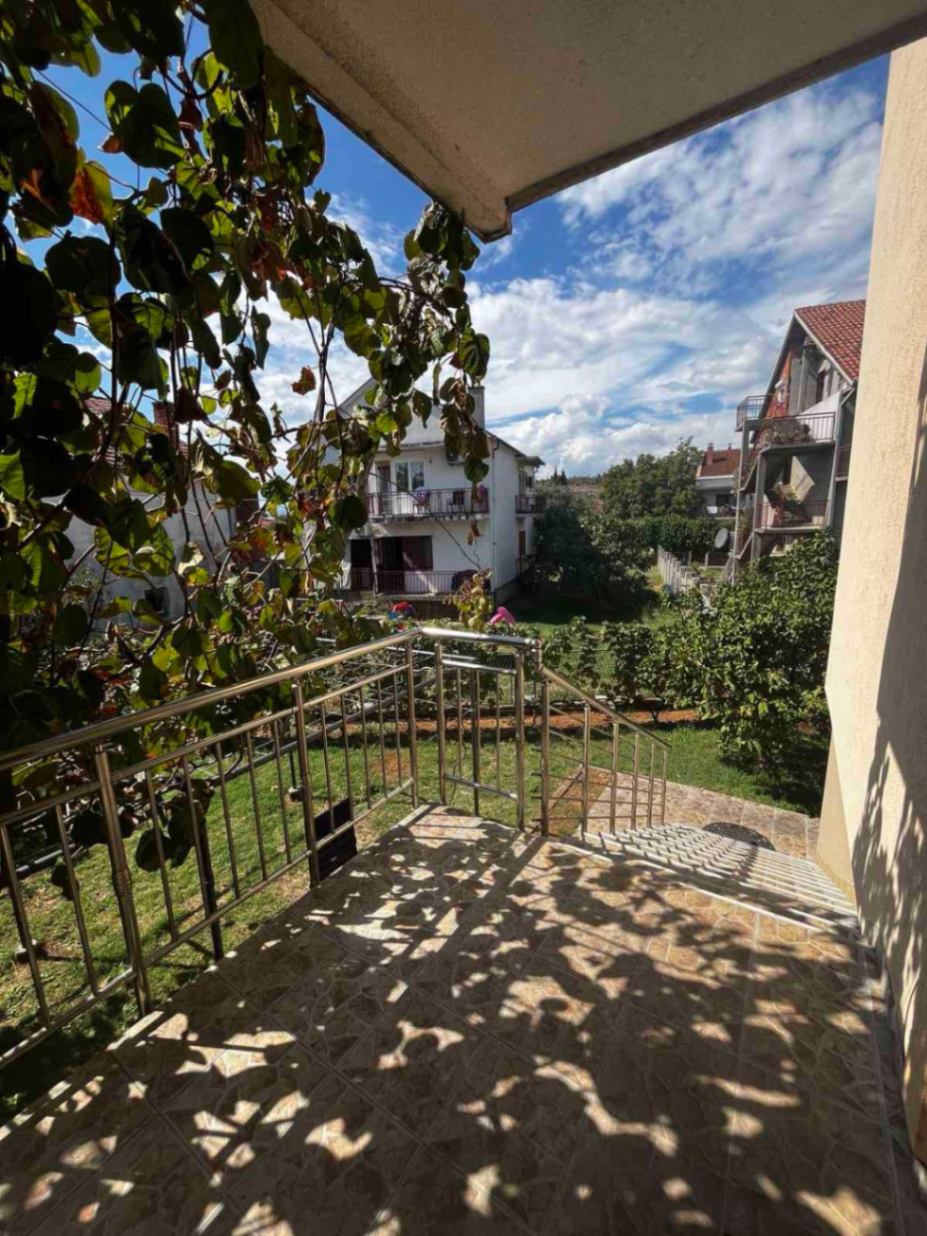 Kiralık - Daire Podgorica, Masline